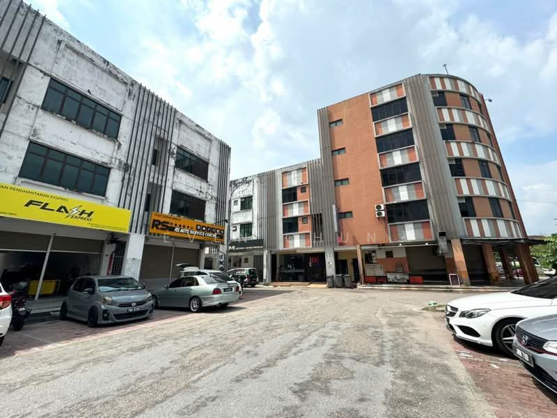 Shop for Rent in Taman Bayu Puteri (Johor Bahru) - Even Chun - PropertyGuru.com.my