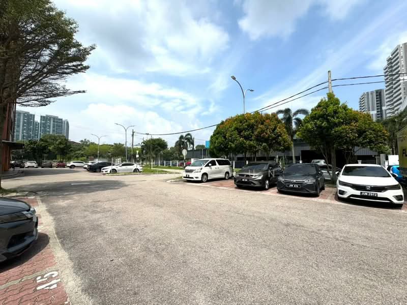 Shop for Rent in Taman Bayu Puteri (Johor Bahru) - Even Chun - PropertyGuru.com.my