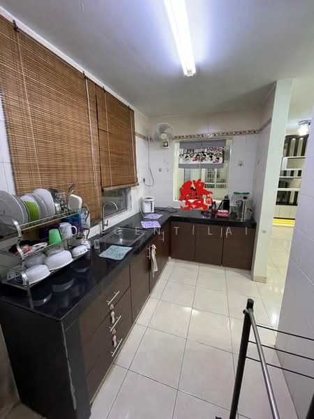 Kondominium untuk Disewa di Casa Prima Condominium - Vincent Lai - Kitchen - PropertyGuru.com.my