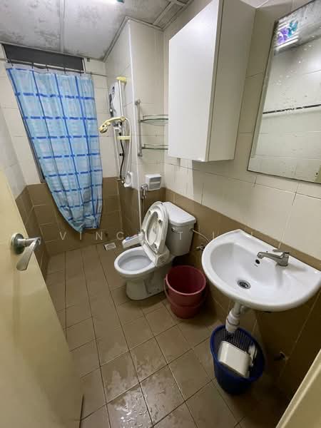 Kondominium untuk Disewa di Casa Prima Condominium - Vincent Lai - Bathroom - PropertyGuru.com.my