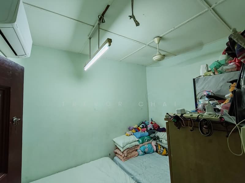 1-storey Terraced House for Sale in Taman Anggerik (Bentong) - Trevor Chai - Bedroom - PropertyGuru.com.my