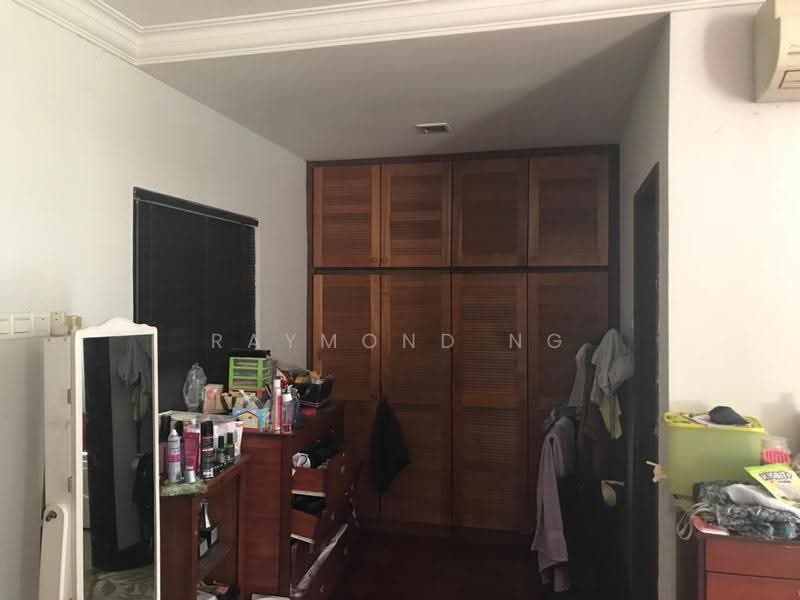 Rumah Teres 3-Tingkat untuk Dijual di Petaling Lama (Jalan Klang Lama (Old Klang Road)) - Raymond Ng - PropertyGuru.com.my