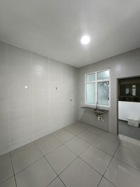 Servis Apartment untuk Dijual di Twin Danga Residence - Ivy Low - Kitchen - PropertyGuru.com.my