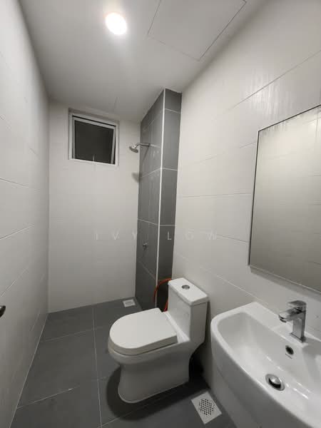 Servis Apartment untuk Dijual di Twin Danga Residence - Ivy Low - Bathroom - PropertyGuru.com.my