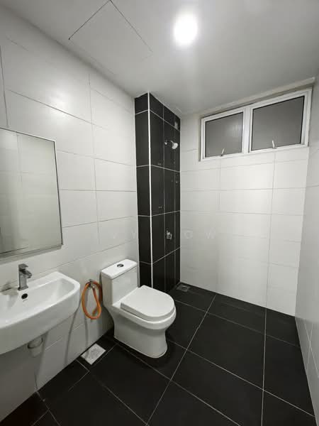 Servis Apartment untuk Dijual di Twin Danga Residence - Ivy Low - Bathroom - PropertyGuru.com.my