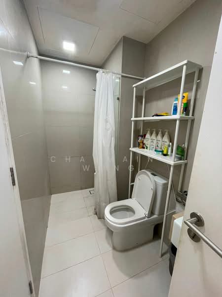 Service Residence for Rent at South View - Charmaine Wong - Bathroom - PropertyGuru.com.my