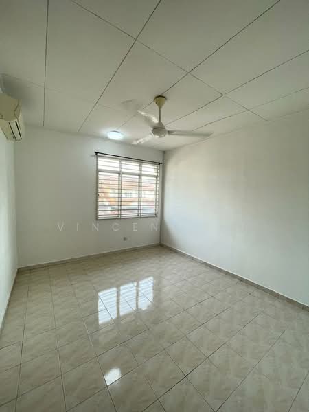 2-storey Terraced House for Sale in Bandar Saujana Putra (Tanjong Duabelas) - Vincent Lai - Interior - PropertyGuru.com.my