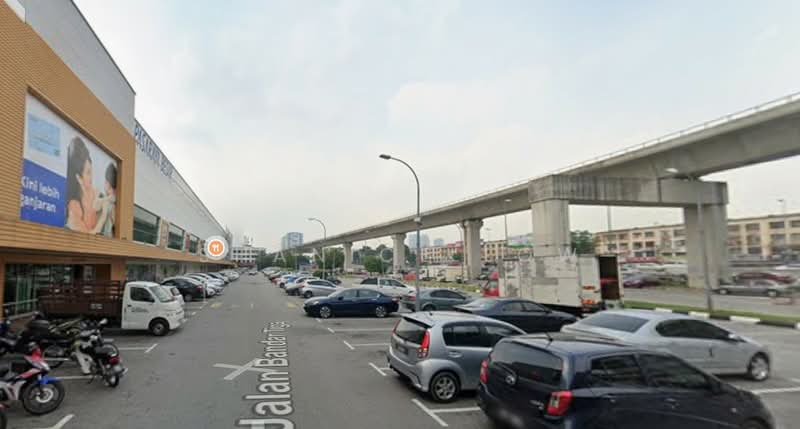 Rumah Niaga untuk Disewa di Pusat Bandar Puchong (Puchong) - Shanice Low - Exterior - PropertyGuru.com.my