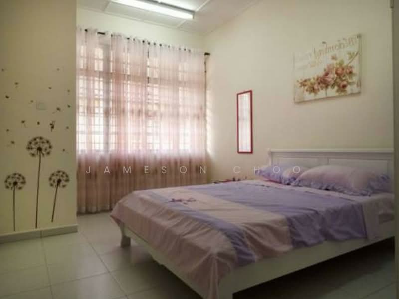 2-storey Terraced House for Sale in Taman Perling (Perling) - Jameson Choo - Bedroom - PropertyGuru.com.my