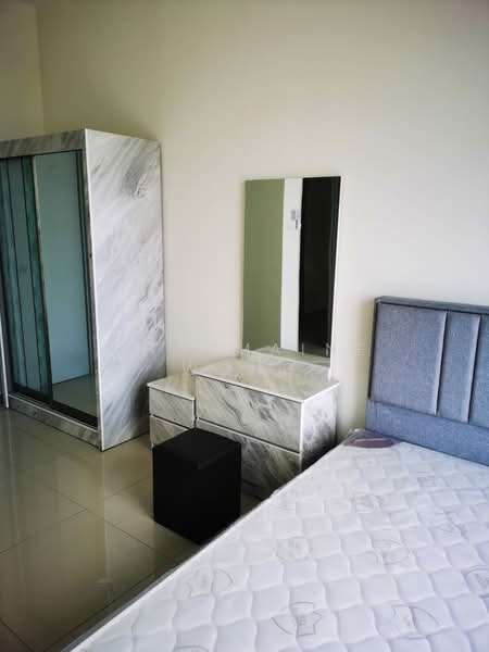 Pangsapuri untuk Disewa di Residensi Laman Sari - Charmaine Wong - Bedroom - PropertyGuru.com.my
