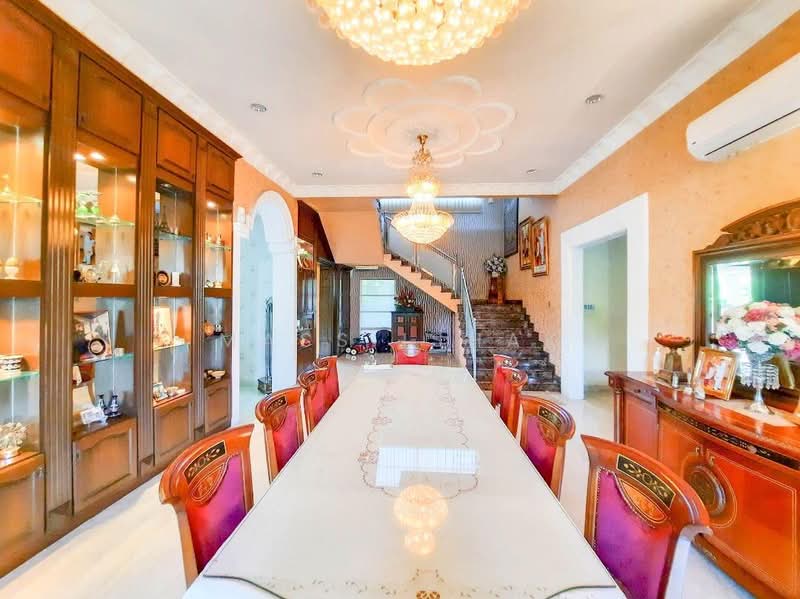 Bungalow for Sale in Ampang (Kuala Lumpur) - Mass Ishak - Dining Room - PropertyGuru.com.my