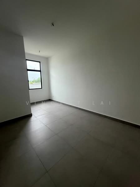 2-storey Terraced House for Sale in Taman Mount Austin (Tebrau) - Vincent Lai - PropertyGuru.com.my