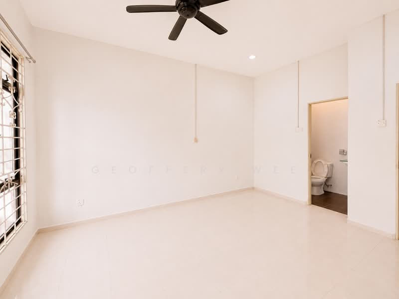Semi-Detached House for Rent in Taman Rembia Perkasa (Rembia) - Geoffery Wee - Bathroom - PropertyGuru.com.my