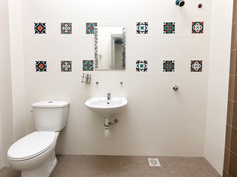 Semi-Detached House for Rent in Taman Rembia Perkasa (Rembia) - Geoffery Wee - Bathroom - PropertyGuru.com.my