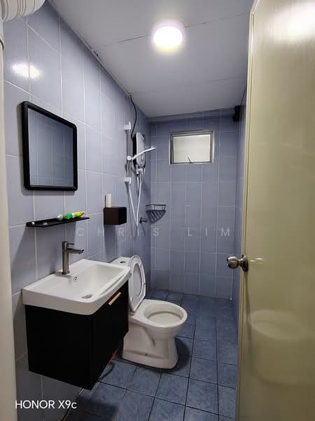 Condominium for Rent at Angkasa Condominiums - Chris Lim - Bathroom - PropertyGuru.com.my