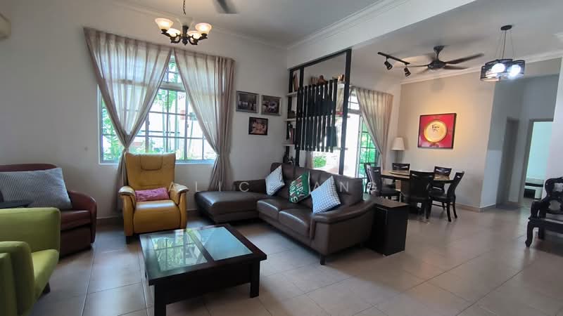 Semi-Detached House for Sale in Taman Pelangi Indah (Ulu Tiram) - Alice Ang - Living Room - PropertyGuru.com.my