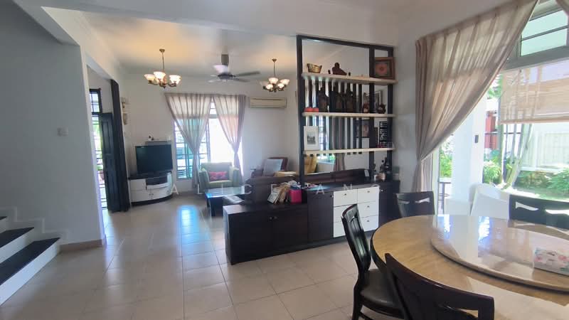 Semi-Detached House for Sale in Taman Pelangi Indah (Ulu Tiram) - Alice Ang - Living Room - PropertyGuru.com.my