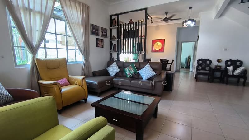 Semi-Detached House for Sale in Taman Pelangi Indah (Ulu Tiram) - Alice Ang - Living Room - PropertyGuru.com.my