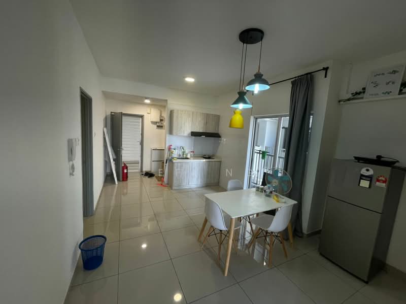 Kondominium untuk Disewa di The Edge Residence - Jeff Ng - Kitchen - PropertyGuru.com.my
