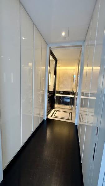 Service Residence for Rent at Pavilion Suites - Angelina Wong Yun Hui - Corridor - PropertyGuru.com.my