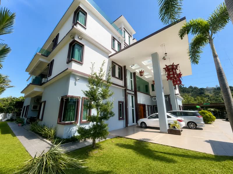 Bungalow for Sale in Rawang (Selangor) - Vincent Goh - Exterior - PropertyGuru.com.my