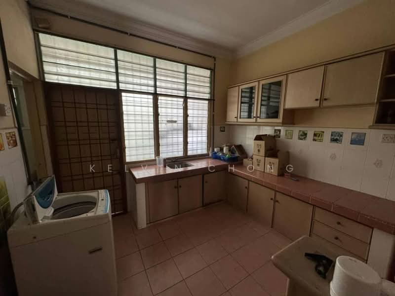 2-storey Terraced House for Rent in Medan Lapangan Lagenda (Ipoh) - Kelvin Chong - Kitchen - PropertyGuru.com.my