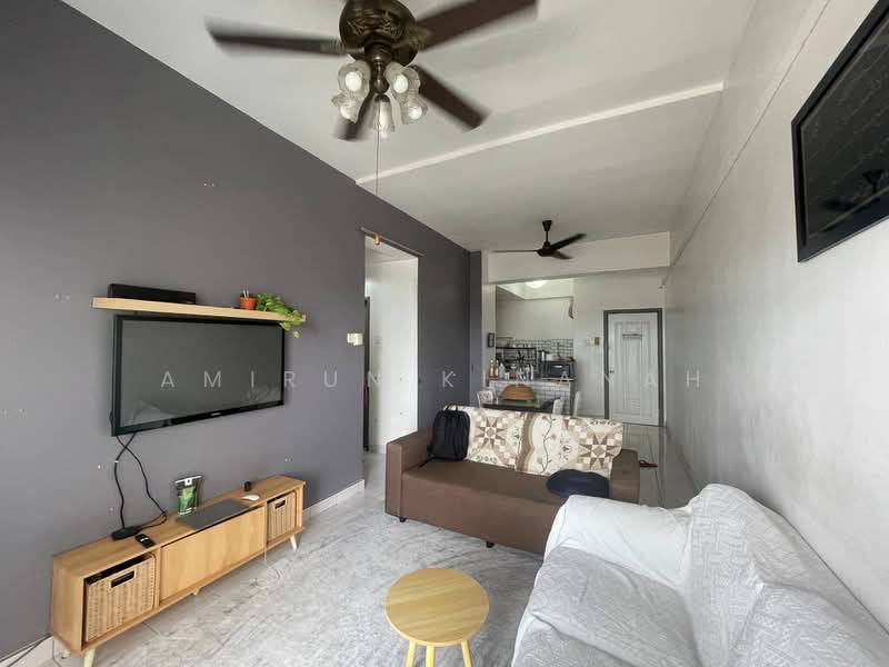 Condominium for Sale at Vista Millennium Condominium - Amirun Kinanah - Living Room - PropertyGuru.com.my