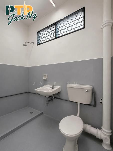 2-storey Terraced House for Rent in Taman Inderawasih (Perai) - Jack Ng - Bathroom - PropertyGuru.com.my