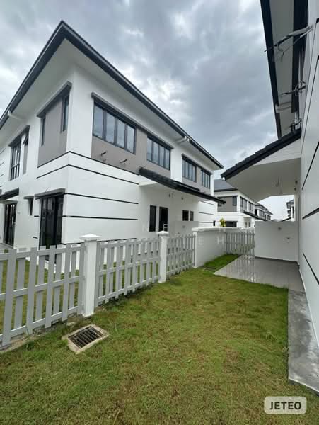 Semi-Detached House for Sale in Shah Alam (Selangor) - Eugene Ong Eu chieh - PropertyGuru.com.my