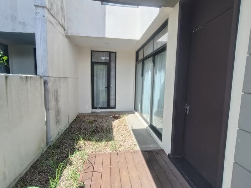 Rumah Teres untuk Dijual di Medini (Iskandar Puteri (Nusajaya)) - XZ CHUA - Exterior - PropertyGuru.com.my