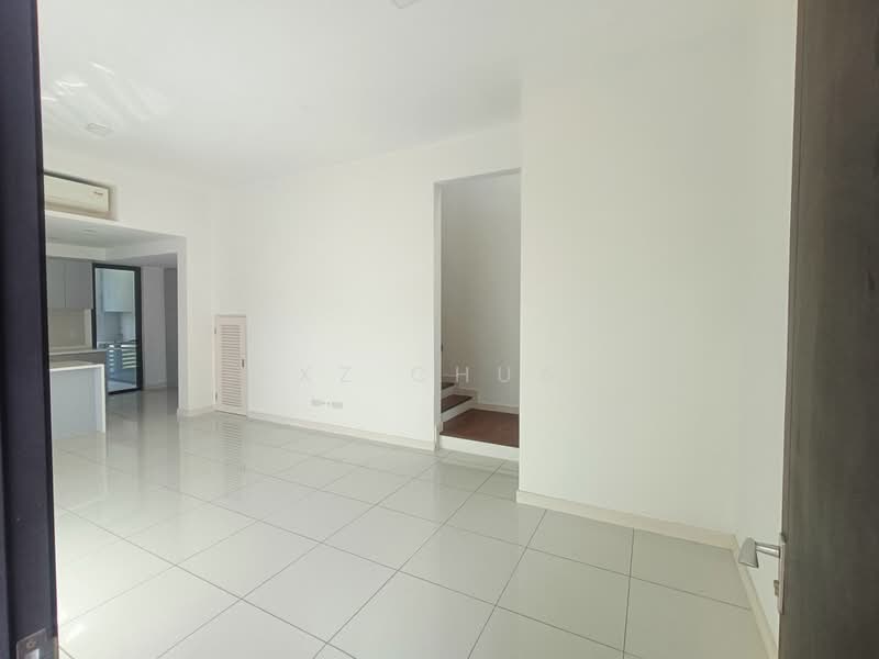 Rumah Teres untuk Dijual di Medini (Iskandar Puteri (Nusajaya)) - XZ CHUA - Living Room - PropertyGuru.com.my