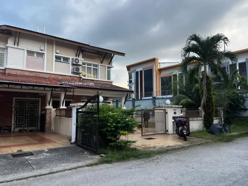 Rumah Teres 2 Tingkat untuk Dijual di Seri Sungai Long (Kajang) - Harry Lee - Exterior - PropertyGuru.com.my