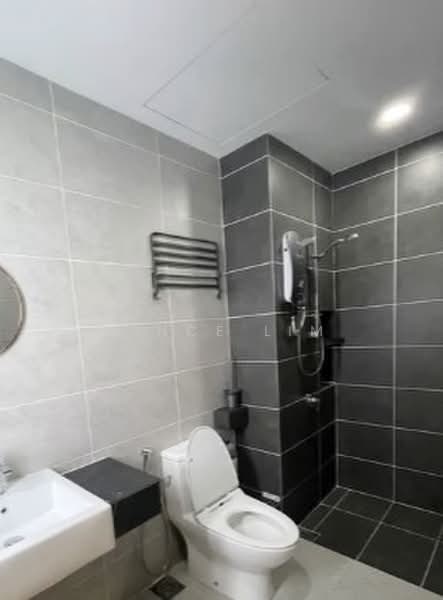 Service Residence for Sale at M Oscar - Vince Lim - Bathroom - PropertyGuru.com.my