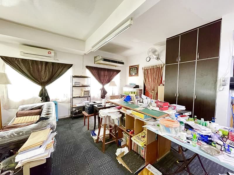 2.5-storey Terraced House for Sale in Puncak Alam (Selangor) - NORFADILAH ZAINUDDIN - Study - PropertyGuru.com.my