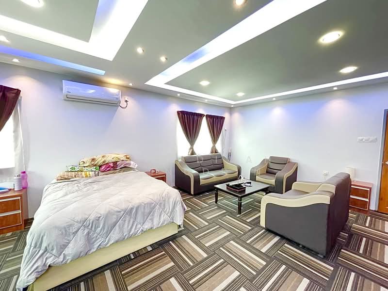 2.5-storey Terraced House for Sale in Puncak Alam (Selangor) - NORFADILAH ZAINUDDIN - Bedroom - PropertyGuru.com.my