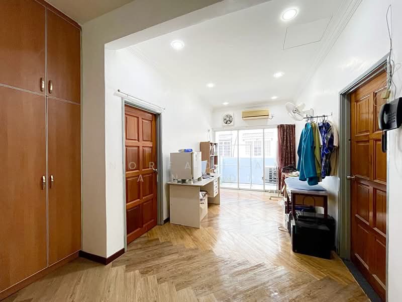 2.5-storey Terraced House for Sale in Puncak Alam (Selangor) - NORFADILAH ZAINUDDIN - Interior - PropertyGuru.com.my
