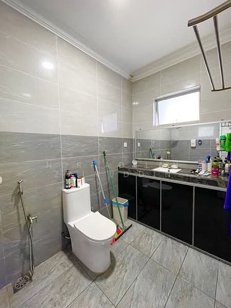 2.5-storey Terraced House for Sale in Puncak Alam (Selangor) - NORFADILAH ZAINUDDIN - Bathroom - PropertyGuru.com.my