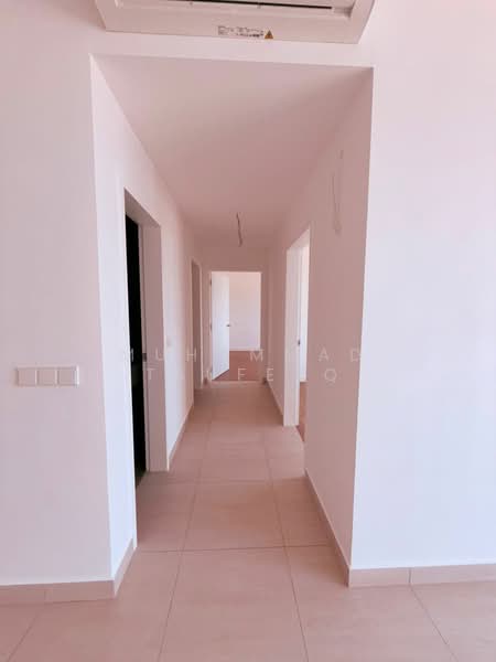 Condominium for Rent at Tuai Residence - Muhammad Taufeeq - Corridor - PropertyGuru.com.my