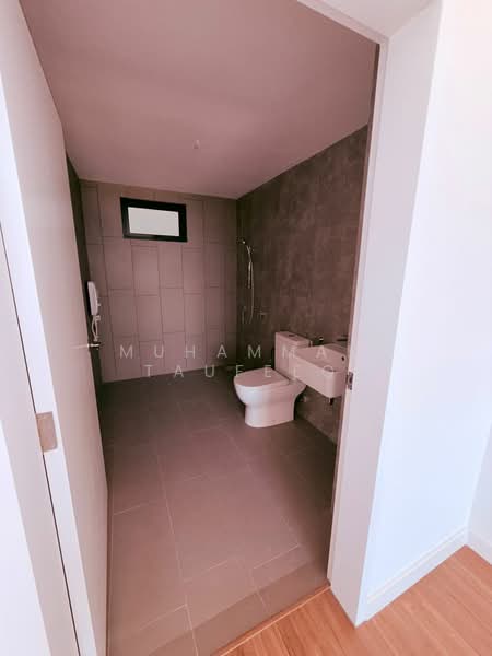 Condominium for Rent at Tuai Residence - Muhammad Taufeeq - Bathroom - PropertyGuru.com.my