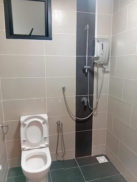 Service Residence for Sale at Tuan Residency - Jack Liew - Bathroom - PropertyGuru.com.my