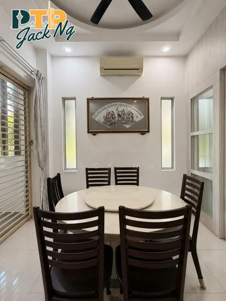 Rumah Teres 2.5 Tingkat untuk Dijual di Taman Tanjung Indah (Butterworth) - Jack Ng - Dining Room - PropertyGuru.com.my