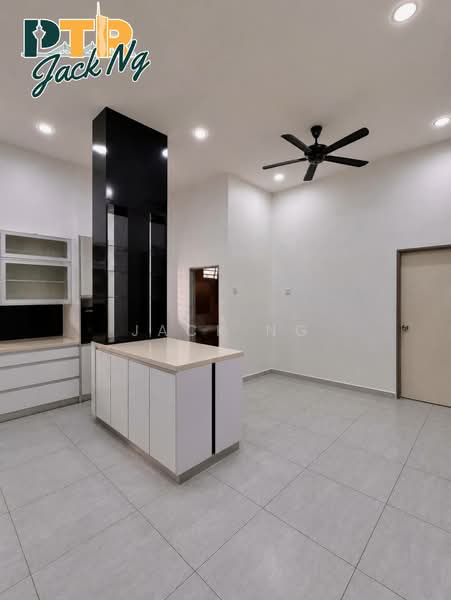 Rumah Teres 2.5 Tingkat untuk Dijual di Taman Tanjung Indah (Butterworth) - Jack Ng - Kitchen - PropertyGuru.com.my