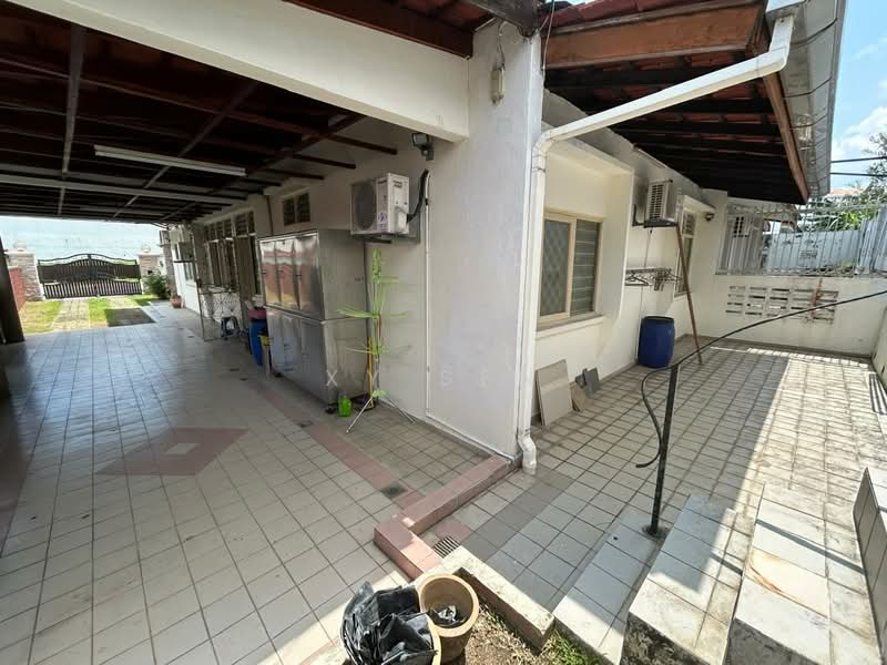 Semi-Detached House for Rent in Taman Pelangi (Johor Bahru) - XY Sen - PropertyGuru.com.my