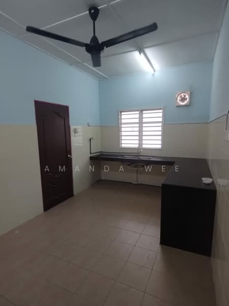 1-storey Terraced House for Rent in Cheras (Kuala Lumpur) - Amanda Wee - Kitchen - PropertyGuru.com.my