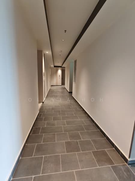 Service Residence for Sale at Edelweiss @ Tropicana Gardens - Olivia Hoh - Corridor leading to service residences - PropertyGuru.com.my