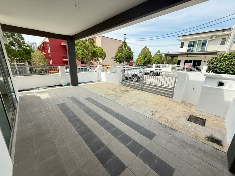 Terraced House for Sale in Taman Meru (Ipoh) - Ainsley Thong - Exterior - PropertyGuru.com.my