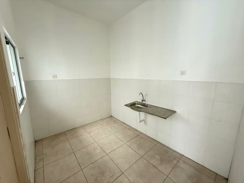 Terraced House for Sale in Taman Meru (Ipoh) - Ainsley Thong - Kitchen - PropertyGuru.com.my