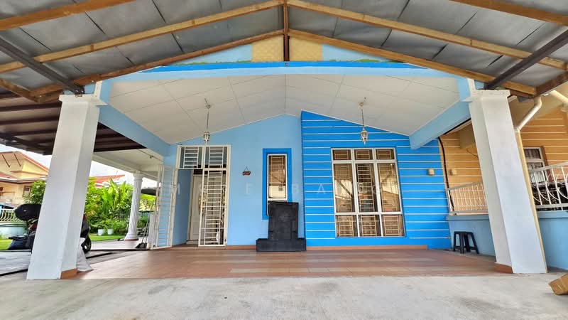 Cluster House for Sale in Johor Bahru (Johor) - Mike Bang - Exterior - PropertyGuru.com.my