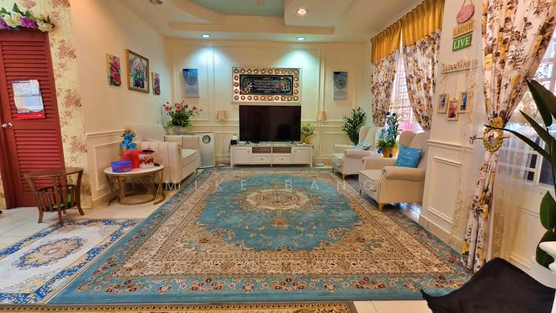 Cluster House for Sale in Johor Bahru (Johor) - Mike Bang - Living Room - PropertyGuru.com.my
