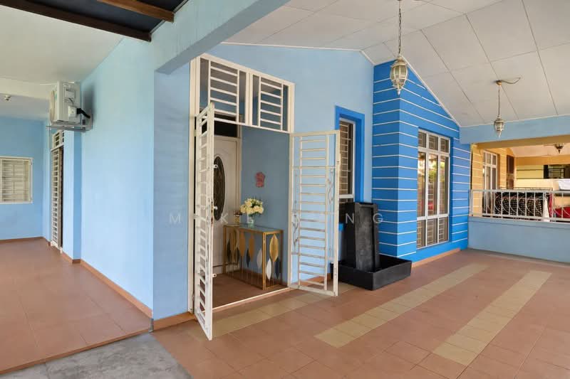 Cluster House for Sale in Johor Bahru (Johor) - Mike Bang - Exterior - PropertyGuru.com.my